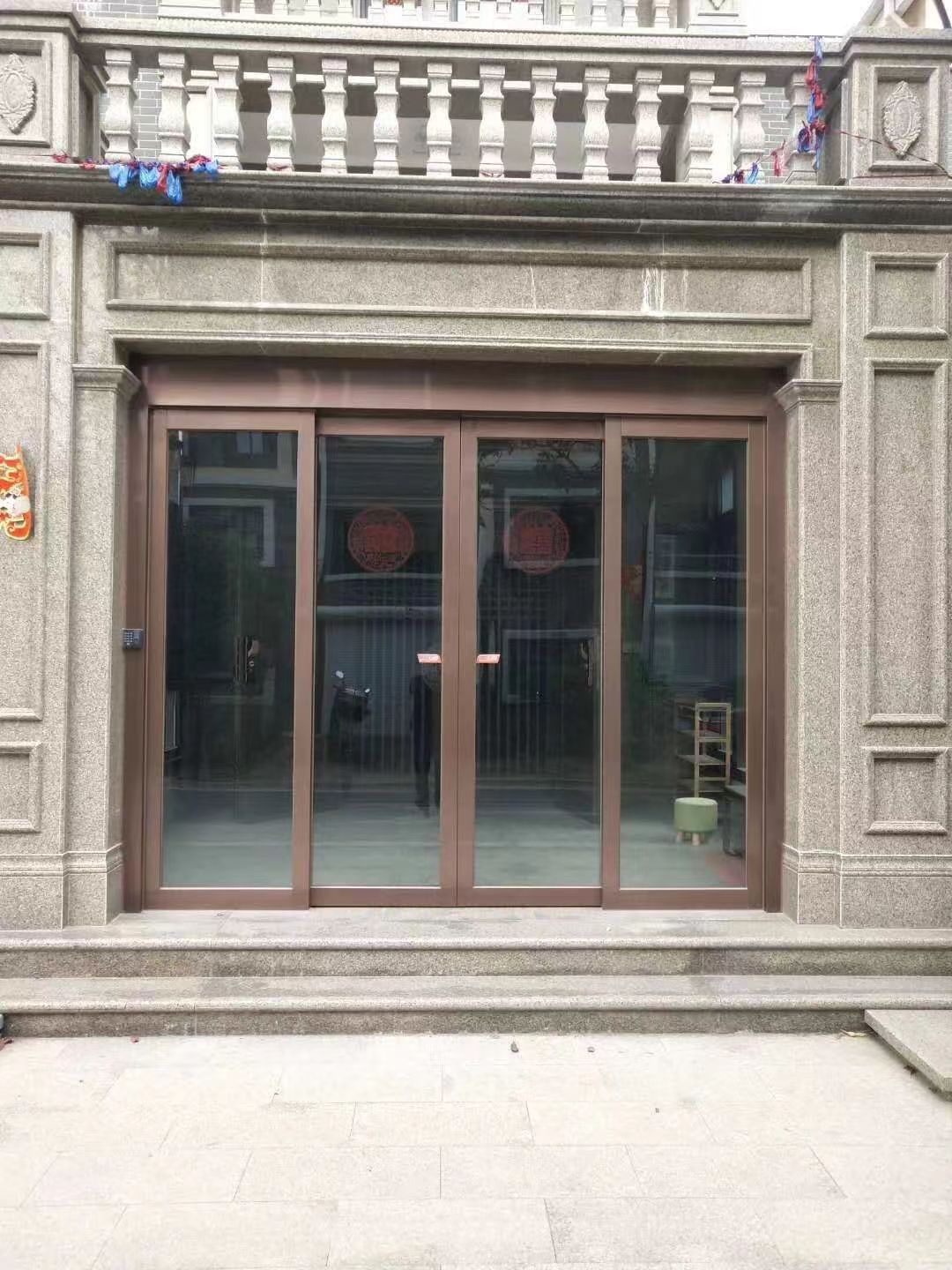 镇江市玻璃伸缩门